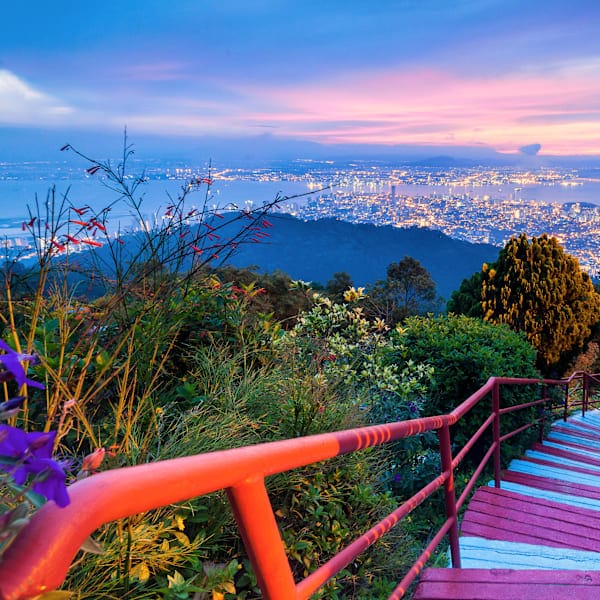 Malaysia Bucketlist: Höhlen, Highlands & Island Adventure